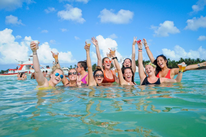 664f56_431e86ac507346a8903142fcc52c191e~mv2